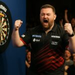 Winmau Masters LIVE: Humphries stelt 9-darter, zie video!